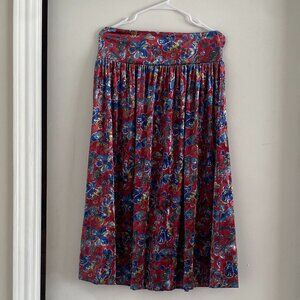 Natural Life Lisa Velvet Maxi Skirt w/ Smocked Back – Red & Blue Floral, Small
